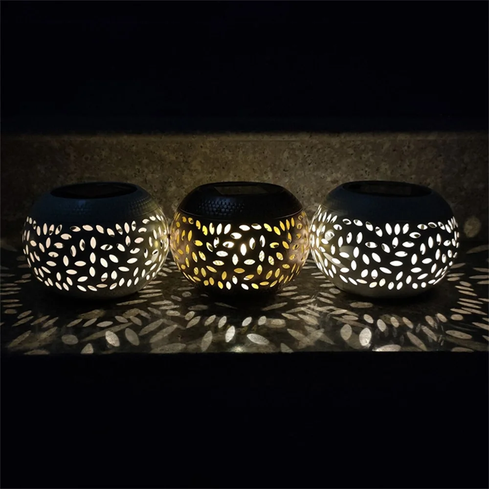 

Waterproof Outdoor Solar Lanterns LED Lamps Floral Petal Garden Solar Lights for Patio Garden Décor