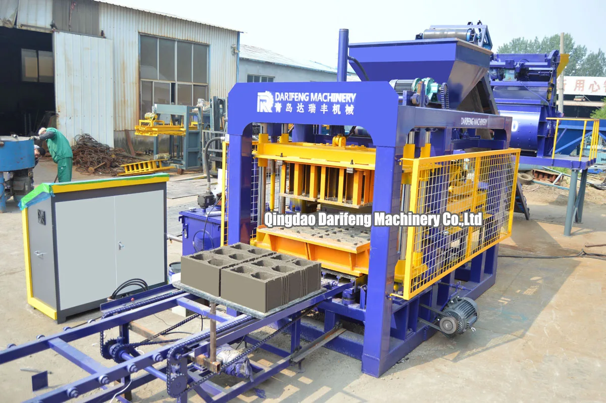 QT6-15 آلة رصف البلوك الخرساني آلات تصنيع الطوب الأوتوماتيكية آلات كتلة الخرسانة