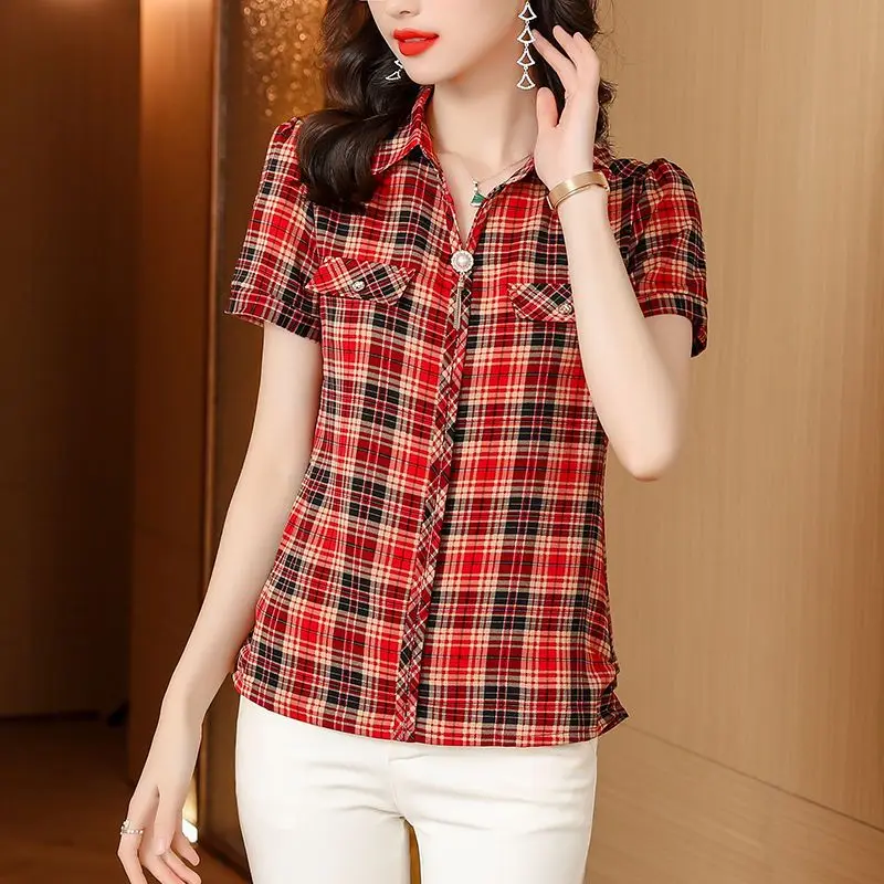 2023 New Summer Fashion Trend Minimalist Plaid Lapel with Studded Stitching and Fake Pockets Oversize Loose Casual Women\'s Shirt