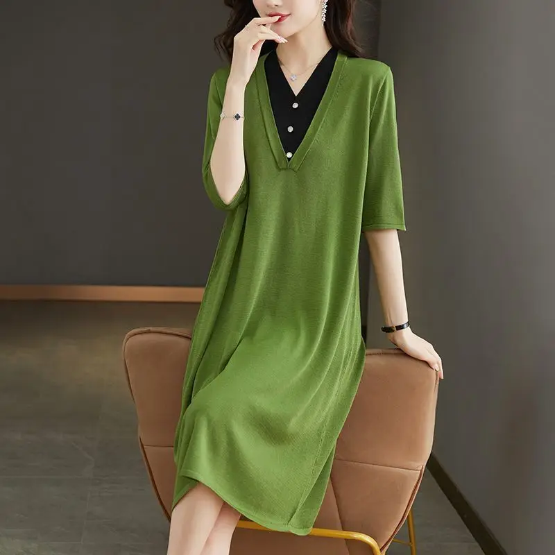 

Temperament Versatile Oversize Women's Clothing Simplicity Commuting Fashion Buttons Solid Color Casual Trend Half Sleeve Dress