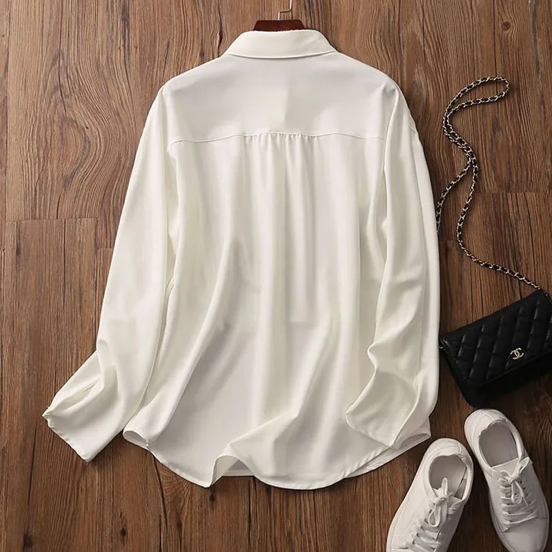 Fashion POLO Collar Pleated Patchwork Women's Clothing Spring New White All-match Tops 2024 Women Casual Loose Chiffon Z123