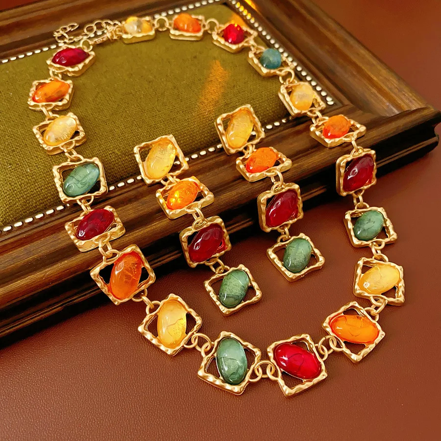 

Дубай 18-каратное позолоченное женское ювелирное изделие, классический дизайн, ожерелье, серьги, ювелирные изделия для свадебной вечеринки DD10759