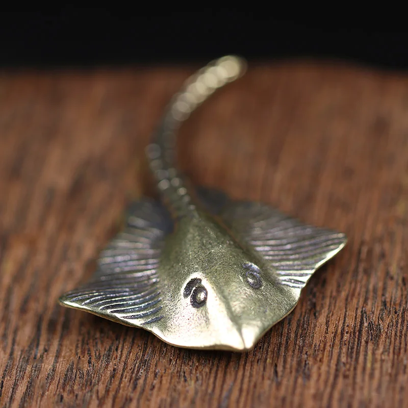 Miniature Statue of Devil Fish, Brass Tea Pet, Sea Animal Ornament, Lucky Home Decorations Accessories,Tea Set, Craft Home Decor