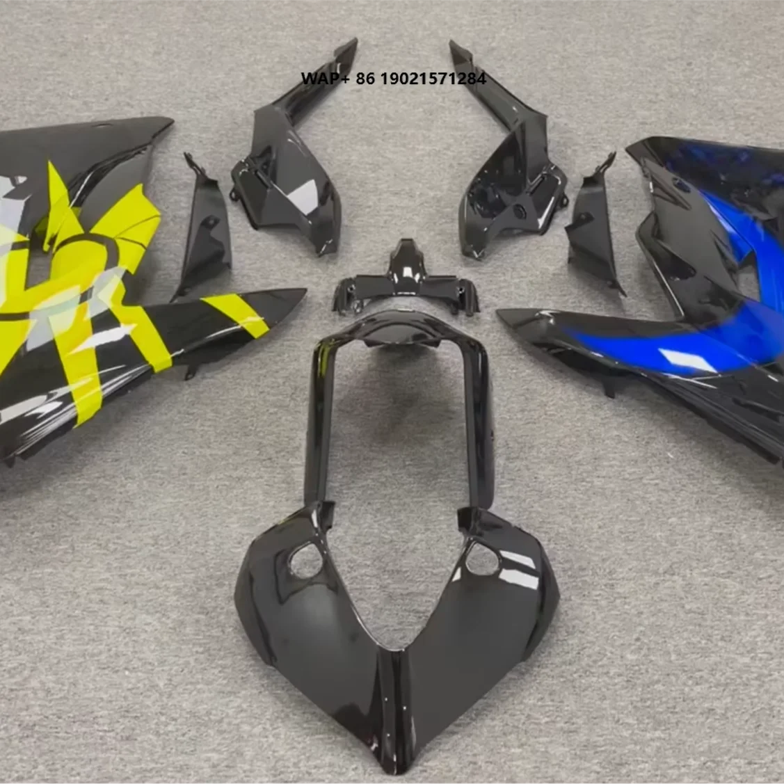 

Motorcycle Fairing Kit for Ducati 939S Customized Motorcycle ABS Fairings Kit