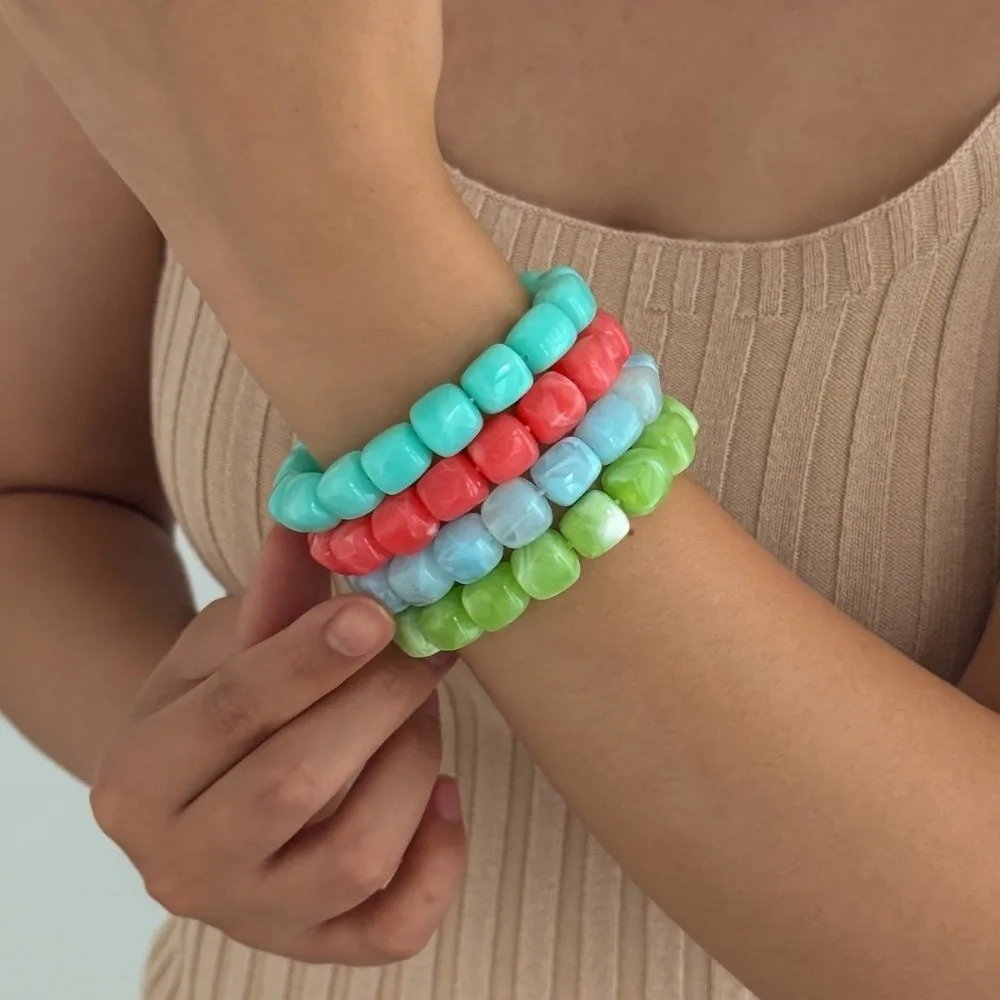 4Pcs Vintage Multicolor Beads Bracelet Set Marbling Transparent Round Bangles Stackable Cuff Bracelet Set Gifts