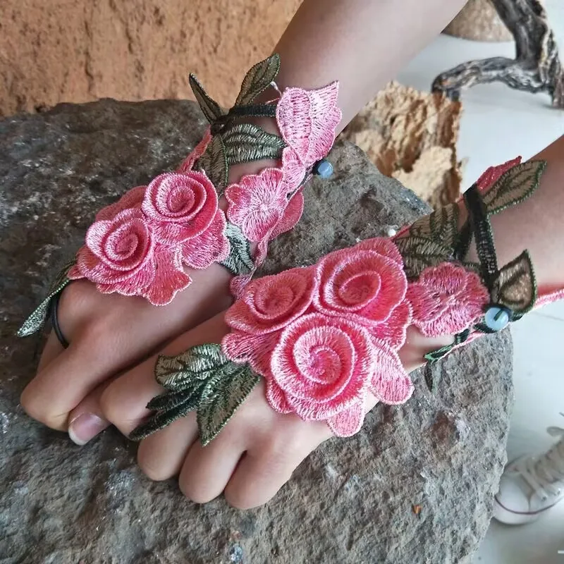 Elegante Blumen Spitze Finger Handgelenk Handschuhe Frauen Kurze Halb Finger Stickerei Rosa Handschuhe Frauen Braut Geschenk