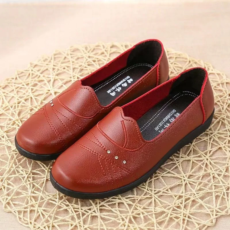 Mom Shoes Genuine Leather Flats Non Slip Adult Leather Shoes Women Loafers Big Size 10 Flats Shoes Women scarpe donna