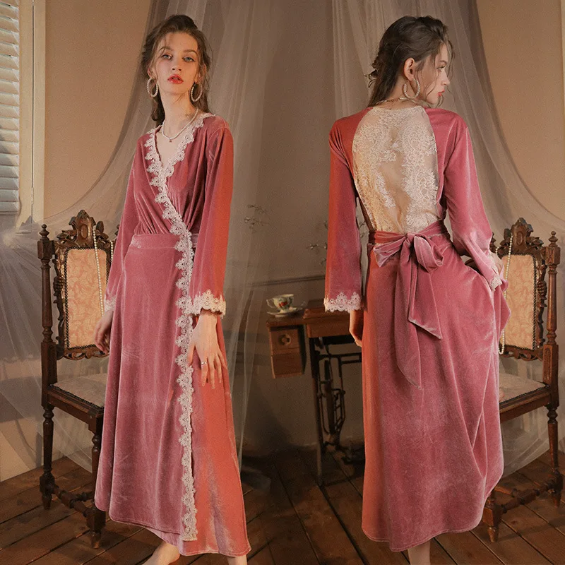 Pink Velvet Long Wedding Robe Nightgown Sexy Patchwork Back Cutout Lace Bathrobe Nightdress Autumn Women Sleepwear Home Dress