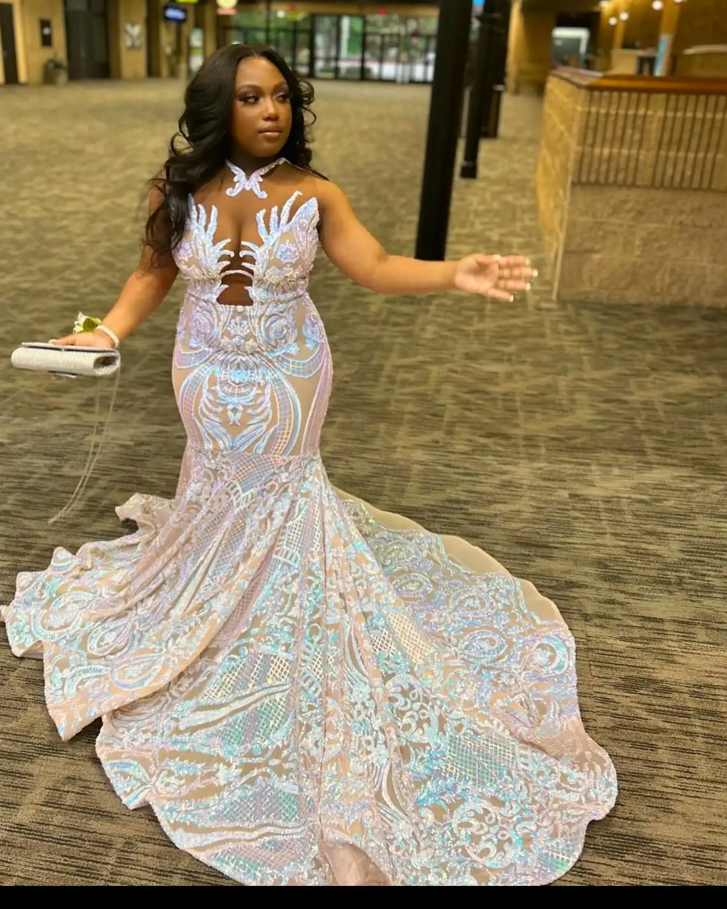 

Customized Sparkly Sequins Evening Dresses Mermaid Sleeveless Formal Prom Gowns Night Party Maxi Robe Y2K
