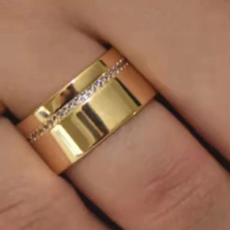 New Fashion Gold Color Shinny Zircon Width Ring for Women Stainless Steel Ring Gold Plated Jewelry