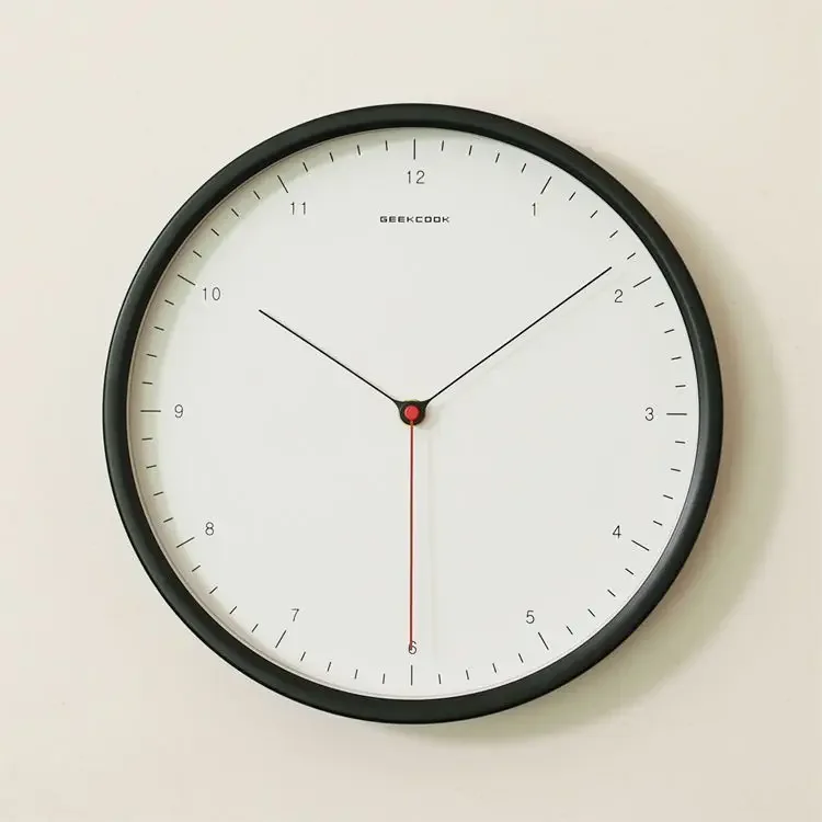 

Nordic Style Metal Wall Clock Silent Living Room Bedroom Fashionable Modern Art Design Pendulum Clock Living Room Decoration