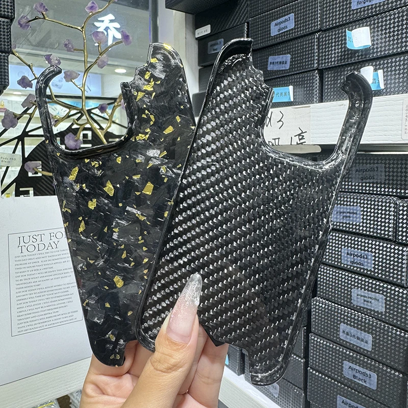 

НОВЫЙ-CARBON НОВЫЙ чехол из углеродного волокна для iPhone 15 16 pro max, ультратонкий противоударный и прочный чехол для телефона с золотой фольгой 15 16 Pro