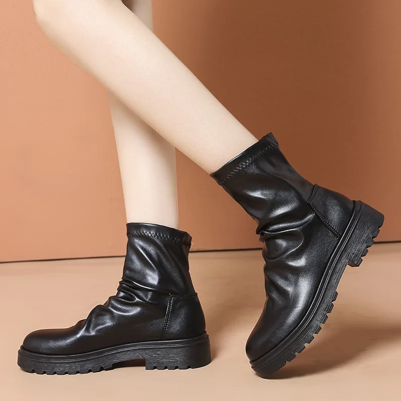 Nice Women's Short Boots Spring and Autumn New Korean Style Fashion Is Thin and Small Feet Are Easy To Wear Short Boots