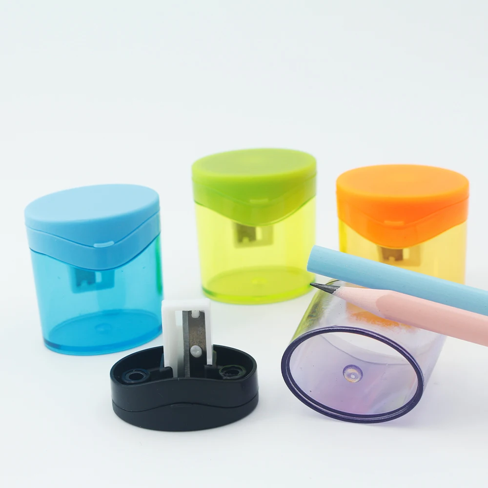 1pc Hand-held single-hole multifunctional pencil sharpener with lid suitable for standard 8mm pencil  753A