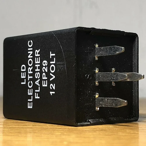 Imagen 2 del producto JDM ASTAR EP-29 Relé intermitente LED Fix Hyper Flash Decodificador de señal de giro Equalizer-M54K