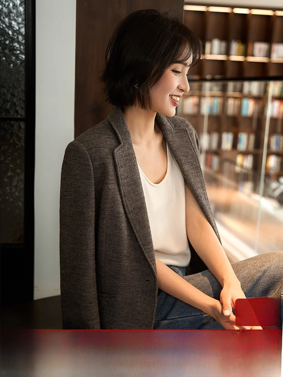 

Женское шерстяное пальто Xiao Han Paris Street: классический модный костюмный жакет с длинными рукавами для повседневной носки