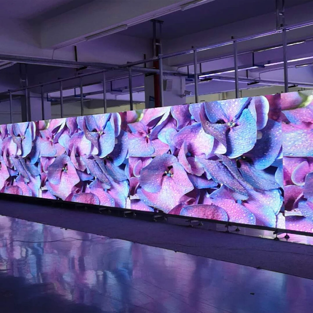 Customizable Indoor and Outdoor LED Display Screen for Advertising Machine Custom Mount Design