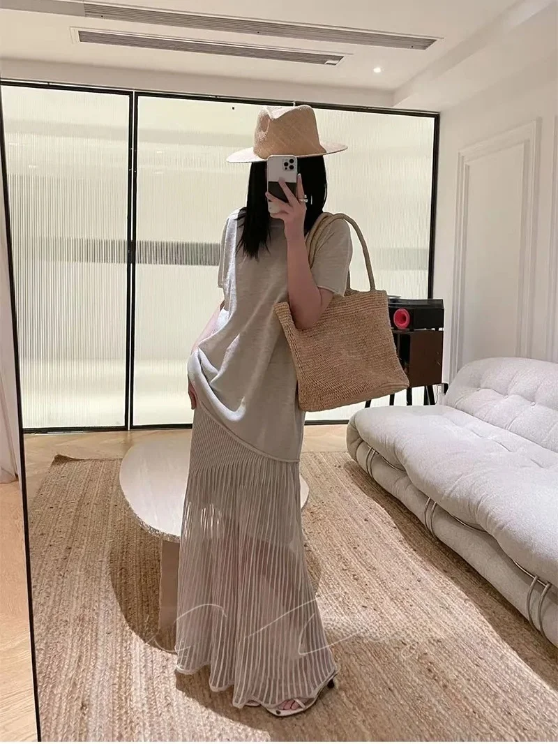 

Slimming Knitted Short Sleeve T-Shirt And Skirt Set Summer Anti-Aging Fringed Fashionable Two-Piece Set for Women