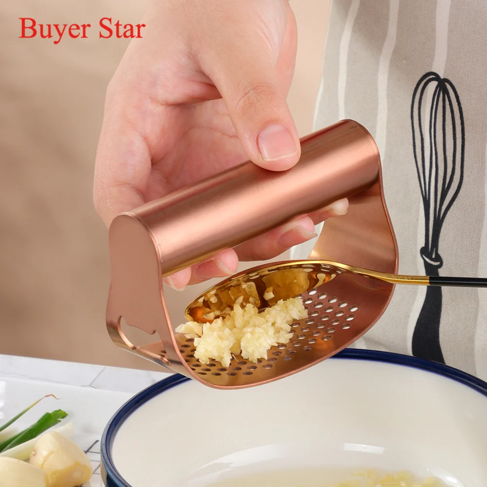 1PC Stainless Steel Garlic Press Garlic Rolling Tool Curved Grinder Mincing Masher With Bottle Opener Durable Kitchen Cooking