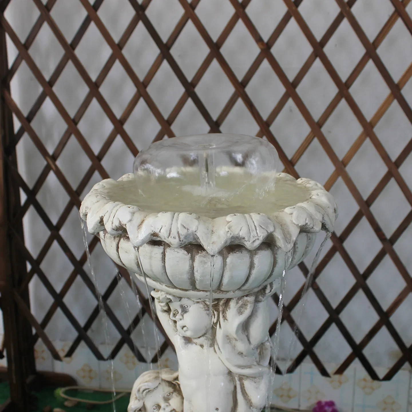 European-style simple floor-to-ceiling three-angel running water fountain sculpture outdoor fish pond creative decoration
