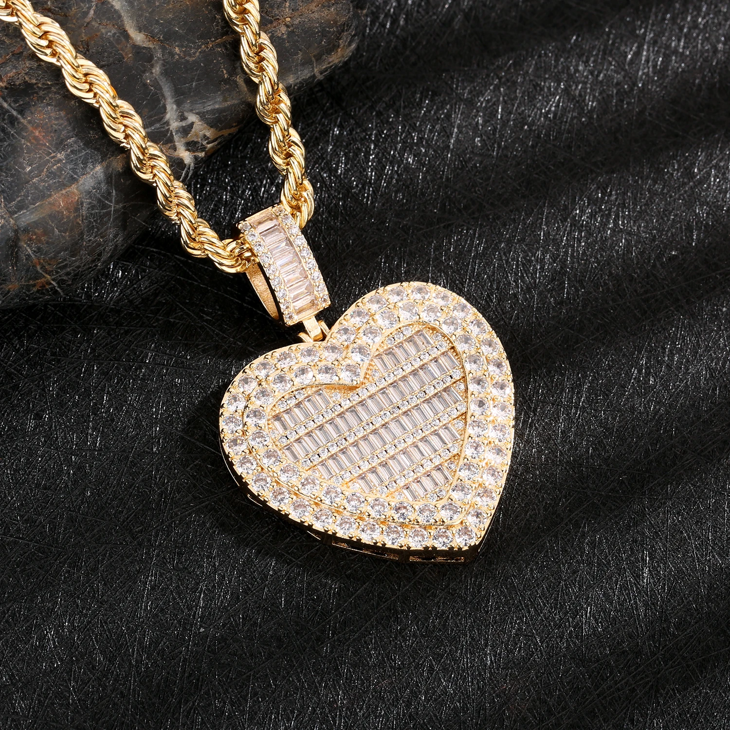 Breloques Romantiques Personnalisées pour Femme, Pendentif Double Coeur, Plaqué Or, Cadeau, Nouvelle Arrivée