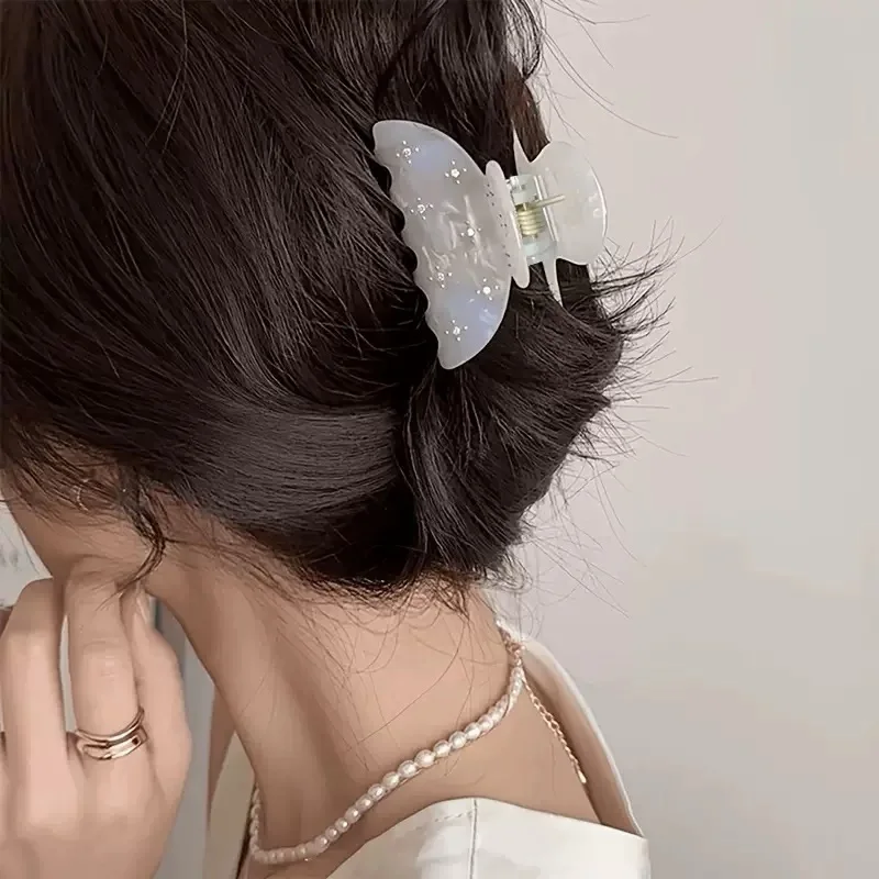 Exquisite, mit Diamanten besetzte Haarspange mit frischem Temperament für Frauen – Detail 4