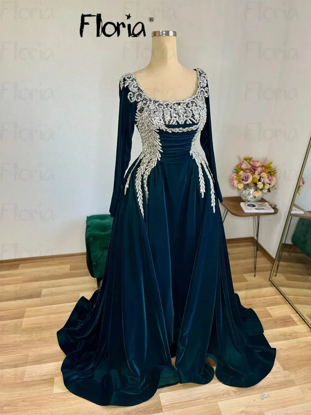 

Navy Blue Long Evening Dress With Overskirt Square Neck Vintage Arabic Prom Dresses Victorian Beaded Formal Party Customized