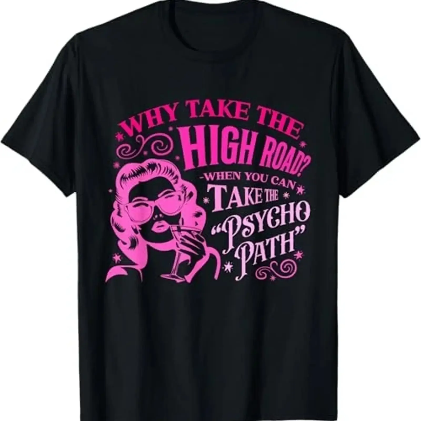 Warum sollten Sie das Main Road T-Shirt tragen, wenn Sie sich stattdessen einen Psychopathen entgegenkennen können? Vintage-Stil, gewaschen, leicht dehnbar, atmungsaktiv, modischer Grafikdruck.