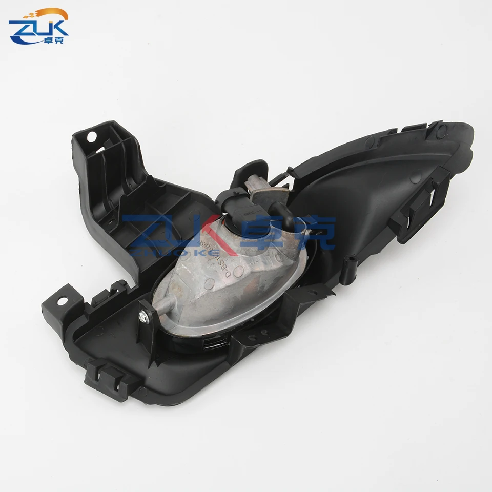ZUK Car Accessories Front Bumper Fog Light For Mazda 3 Axela M3 BK 2004-2010 1.6L Anti-Fog Reflector Lamp Foglight Foglamp
