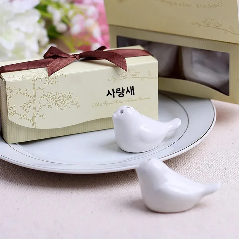 Love Bird Salt & Pepper Shaker Wedding Favors And Gifts For Guests Souvenirs Decoration Event & Party Kitchen Supplies