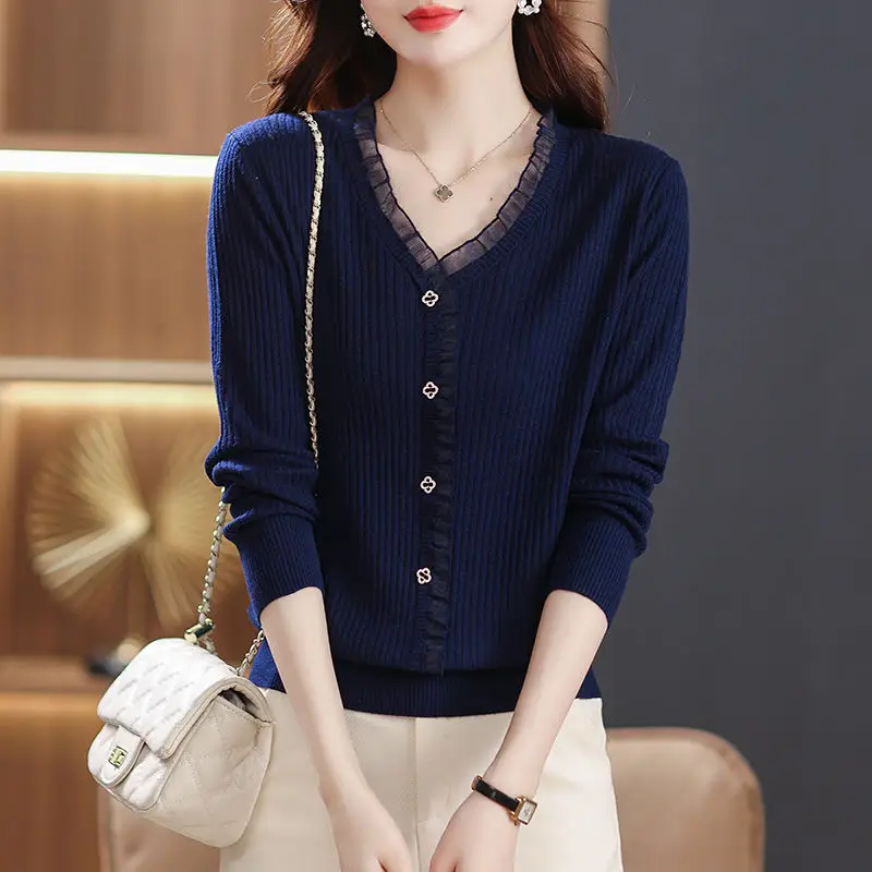 

Женский вязаный свитер с v-образным вырезом, мода 2025, новый трикотаж, привлекательная осенняя распродажа, все дешевые эстетические теплые женские пуловеры больших размеров