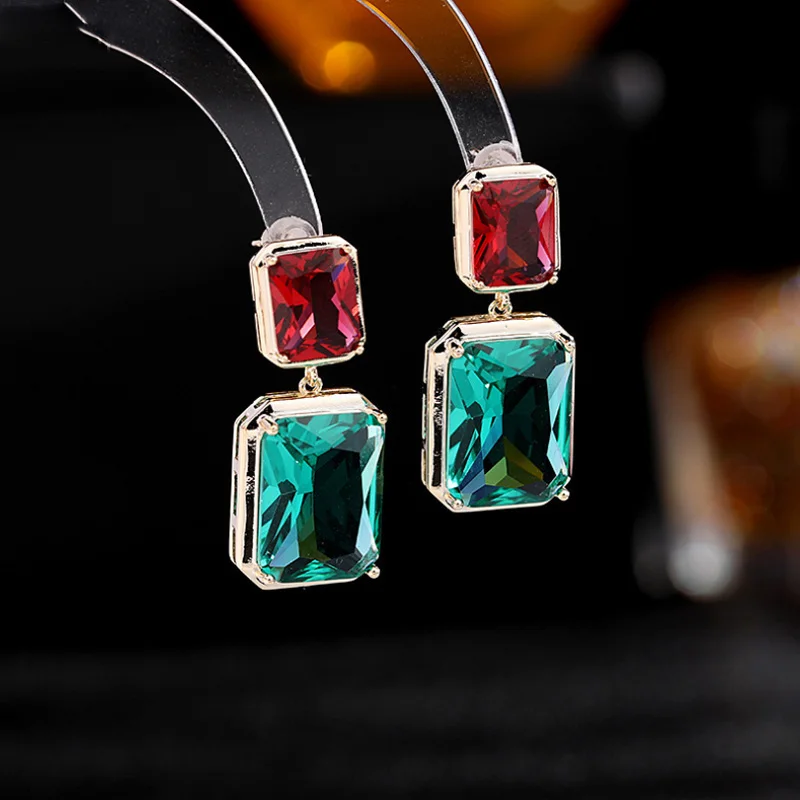 

Geometric Micro-Inlaid Zircon Luxury Retro Earrings European And American Fashion Personality New Style Jewelry Accessory