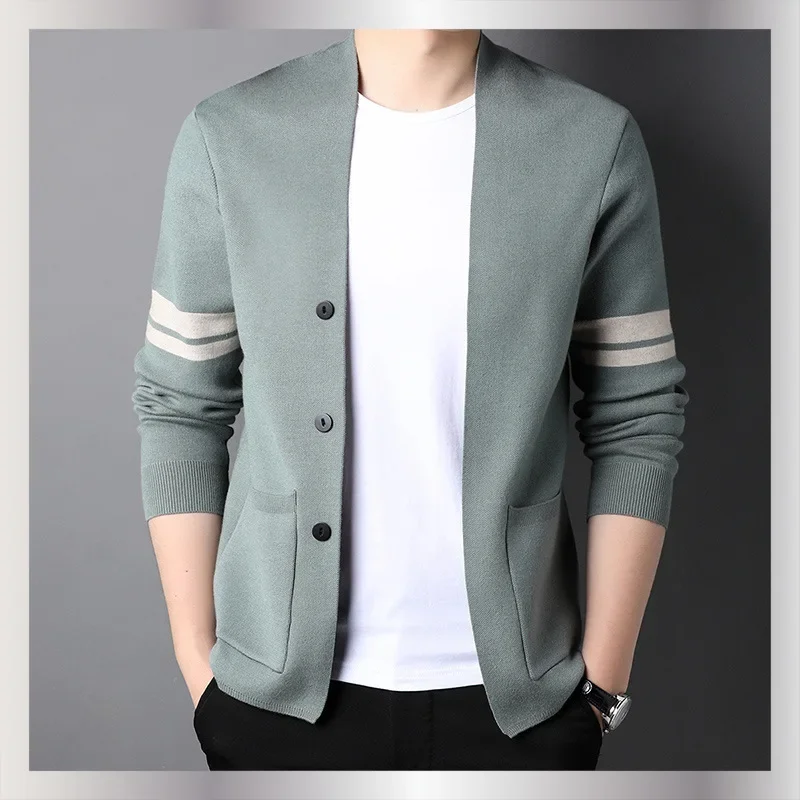 Spring Autumn New Mens Sweater Jacket Smart Casual Shawl Cardigan Pocket Thin Button Knitted Sweater Korean Fashion Men Clothing