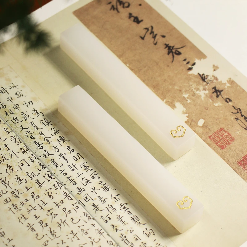 Jade Ruyi Calligraphy Paperweight Gold Vein Desktop Ornament For Chinese Calligraphy Painting Supplies Study Stationery Craft