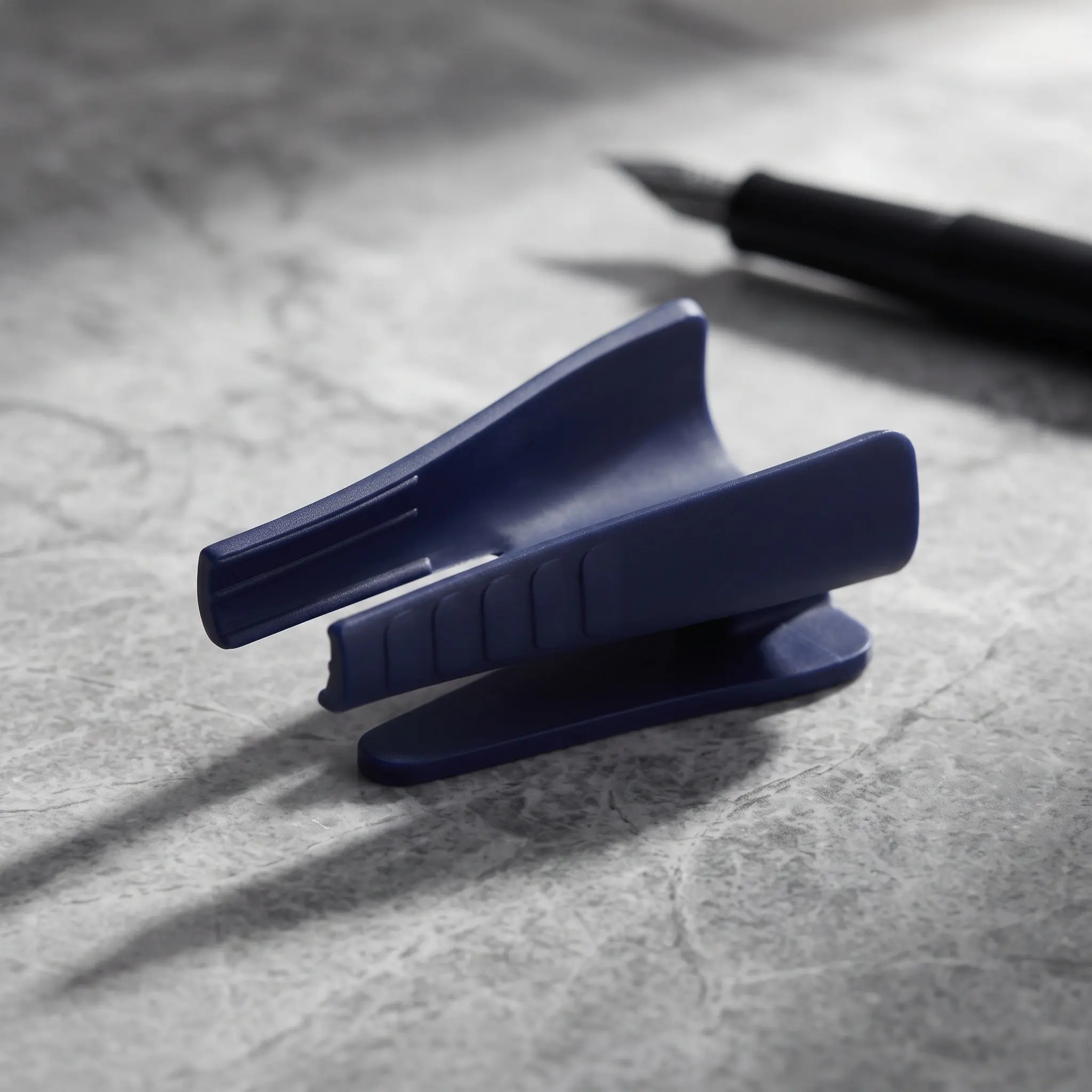 4 pièces, outil en plastique pour ouvrir les reliures à feuilles mobiles, outil de réparation pour reliures à peigne lisse, pour l'organisation des documents de bureau, accessoires pour reliures.