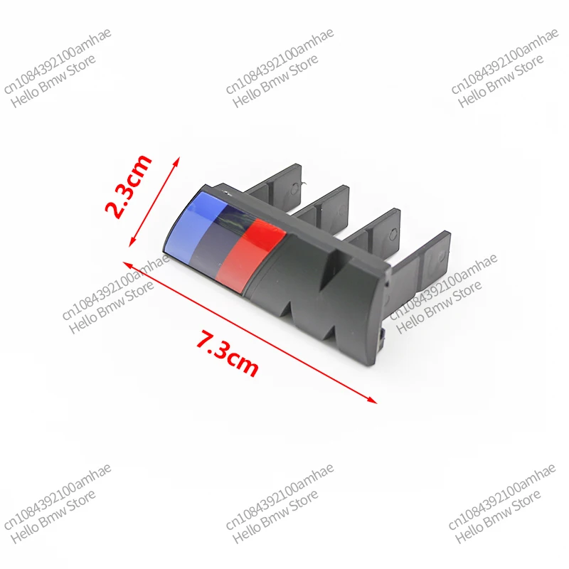 BMW M için Logo X1 X2 X3 X4 X5 X6 F48 G01 E84 E83 F39 F10 F30 F30 G07 G86 G80 G60 E60 E46 3D araba ön izgara rozeti amblem