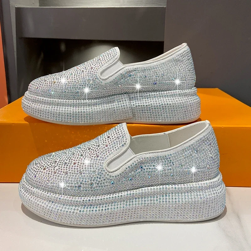 High quality rhinestone loafers for women\'s spring/summer 2024 new versatile sponge cake thick sole flat sole single shoes