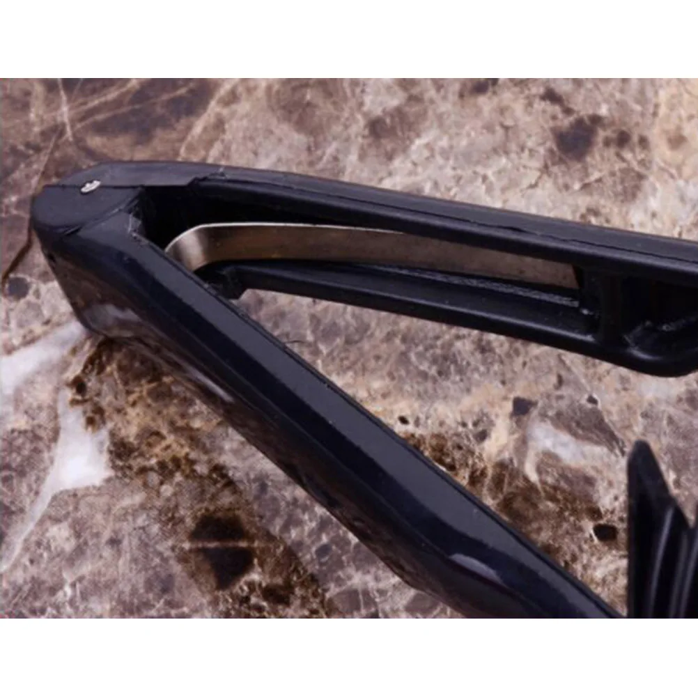 

4Pcs Multipurpose Fruit Vegetable Slicer Clamp Multifunctional Handheld Round Tomato Lemon Cutter Kitchen Tool Efficient