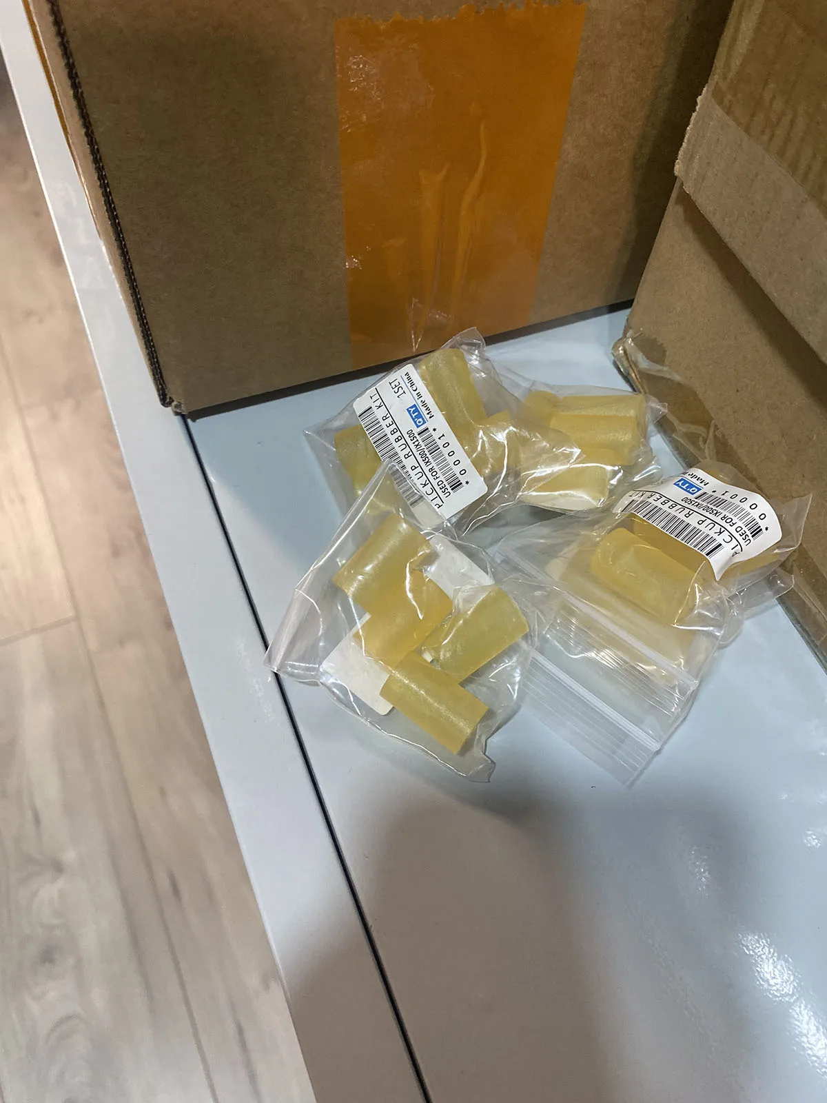 

1X PA03656-K975 PA03656-K976 Exit Feed Roller for FUJITSU Scansnap IX500 IX1500 N7100 IX1400 IX1600