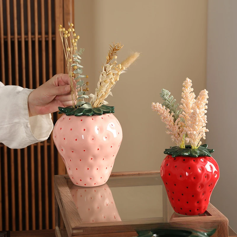 Strawberry Ceramic Vase Flower Pot Living Room Home Decoration Ornaments Small Vase High-end Ins Style High Value