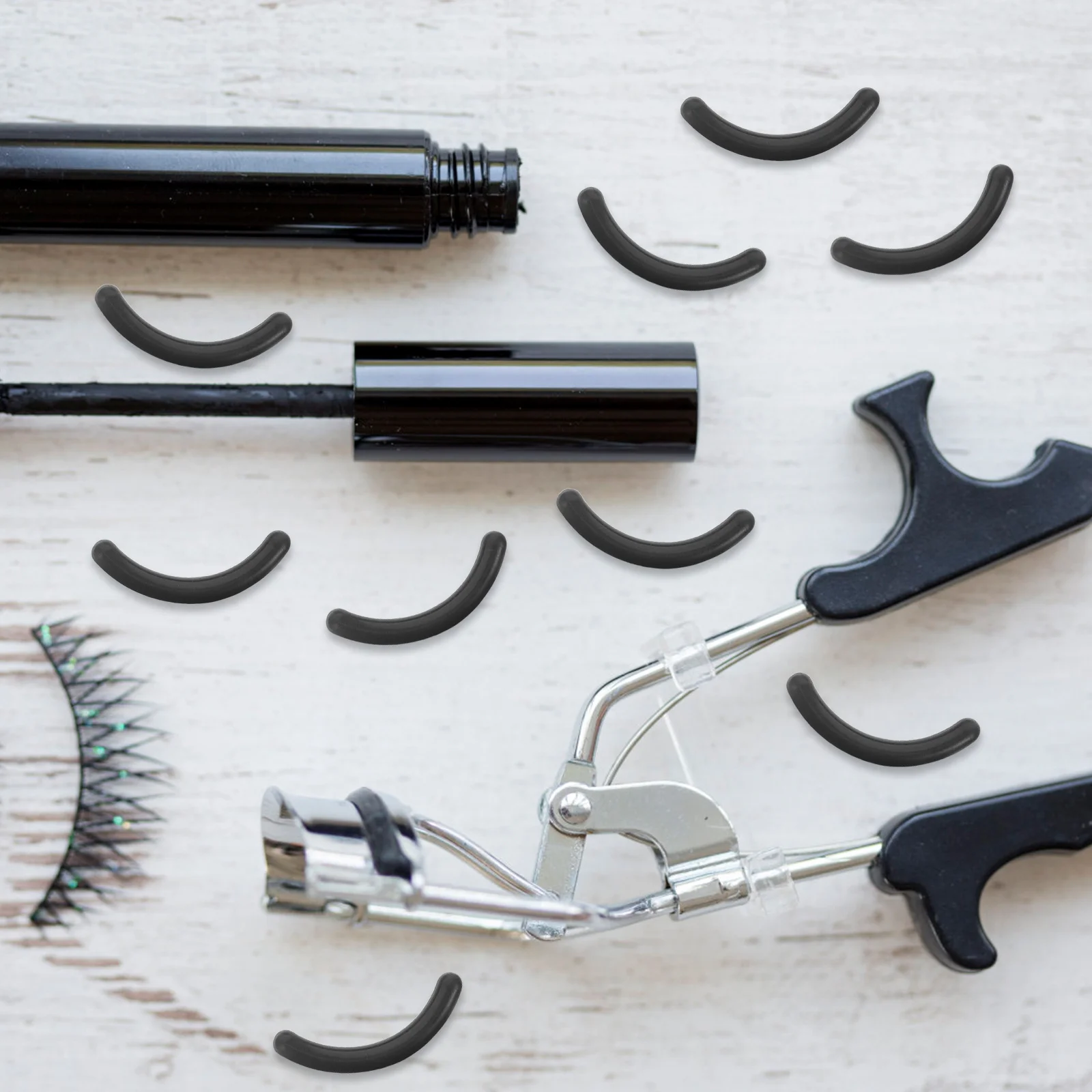 

50pcs Eyelash Curler Refill Pads Replacement Silicone Cushions -Friendly For Women Washable Black Rubber