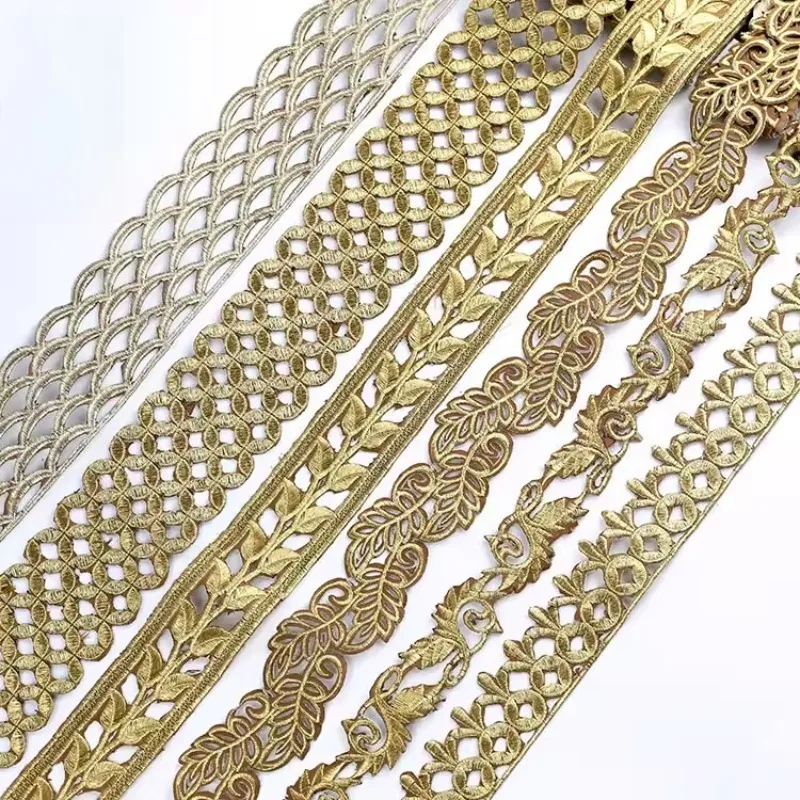 Nowy, wykwintny, jasnozłoty, srebrny haftowany wzór na brzegach, do samodzielnego wykonania, na suknię ślubną, kostium sceniczny, dekoracja odzieży, akcesoria.