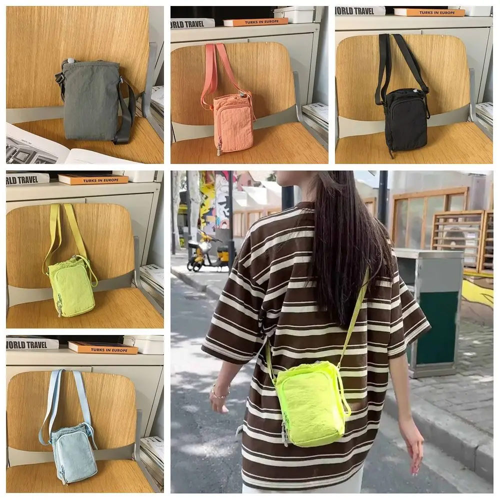 

Shoulder Strap Water Bottle Carrier Bag Quick Drying Nylon Water Bottle Holder Waterproof Front Pocket