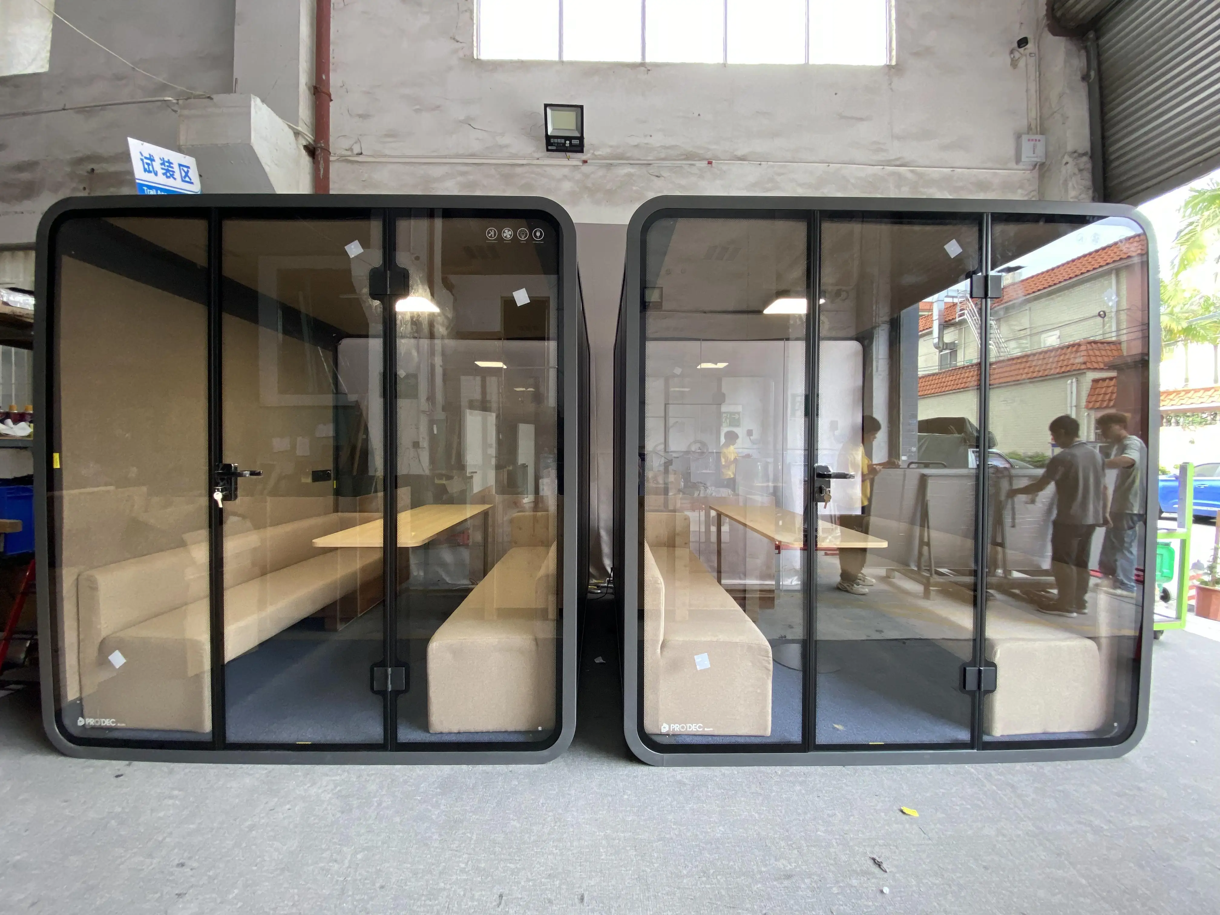 Silent Work Pod Tempered Glass Acoustic Cabin Mobile Assembly For Freelancer Home Office Video Conference