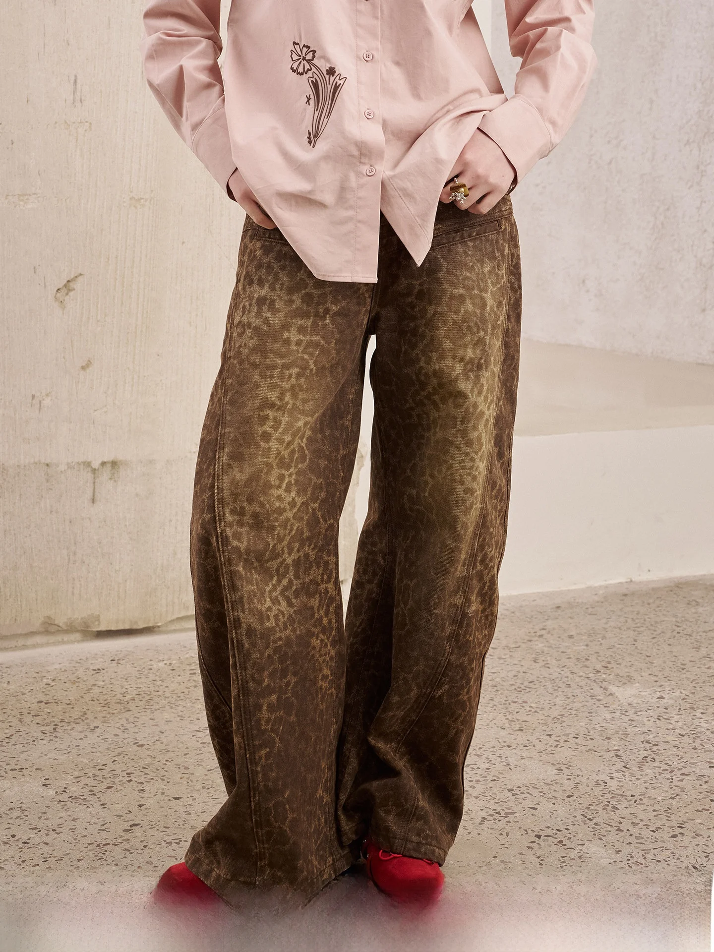 

DIDDI MODA High Waist Wide Leg Pants Leopard Print Split Design Sweet Style Women's Jeans Loose Fit Comfortable Autumn Fashion