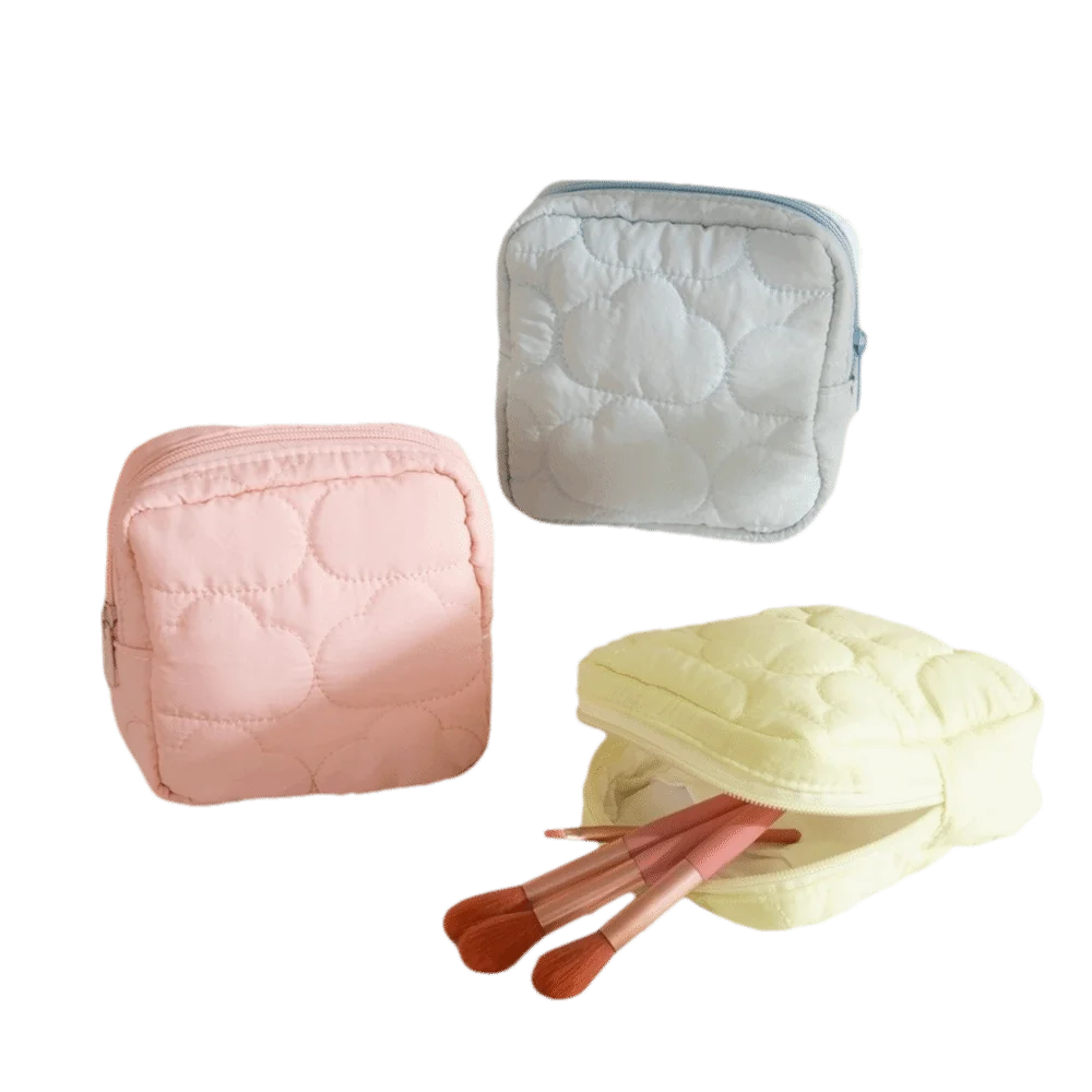 Cute Cloud Design Sanitary Pads Bag Large Capacity Cream Color Makeup Bag Multipurpose Sanitary Napkin Holder