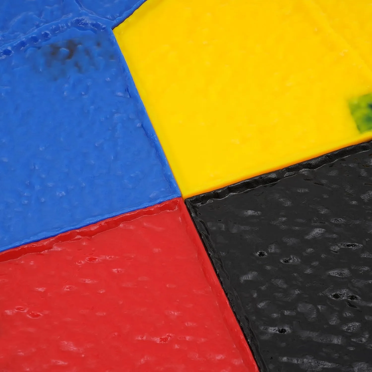 4PCS Concrete Stamps Mats Realistic Concrete Texturing Skin with 2 Practical Handles, Stackable Concrete Stamping Molds