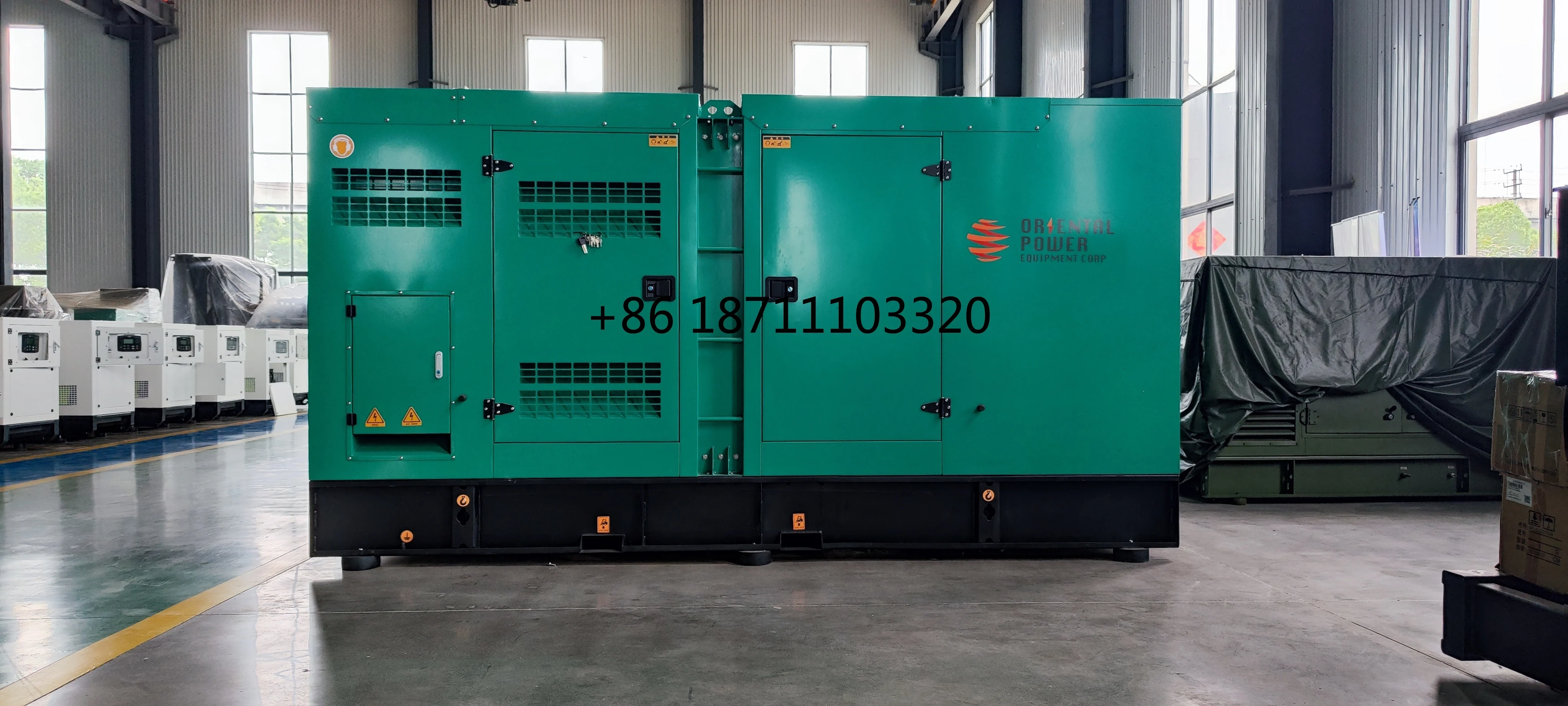 Customized 184KW with ats auto start silent soundproof 6 cylinder water cooling system Three Phase Four Wires diesel generator