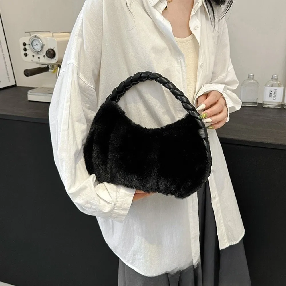 

Elegant Furry Shoulder Bag Fluffy Solid Color Tote Bag Zipper Soft Handbag