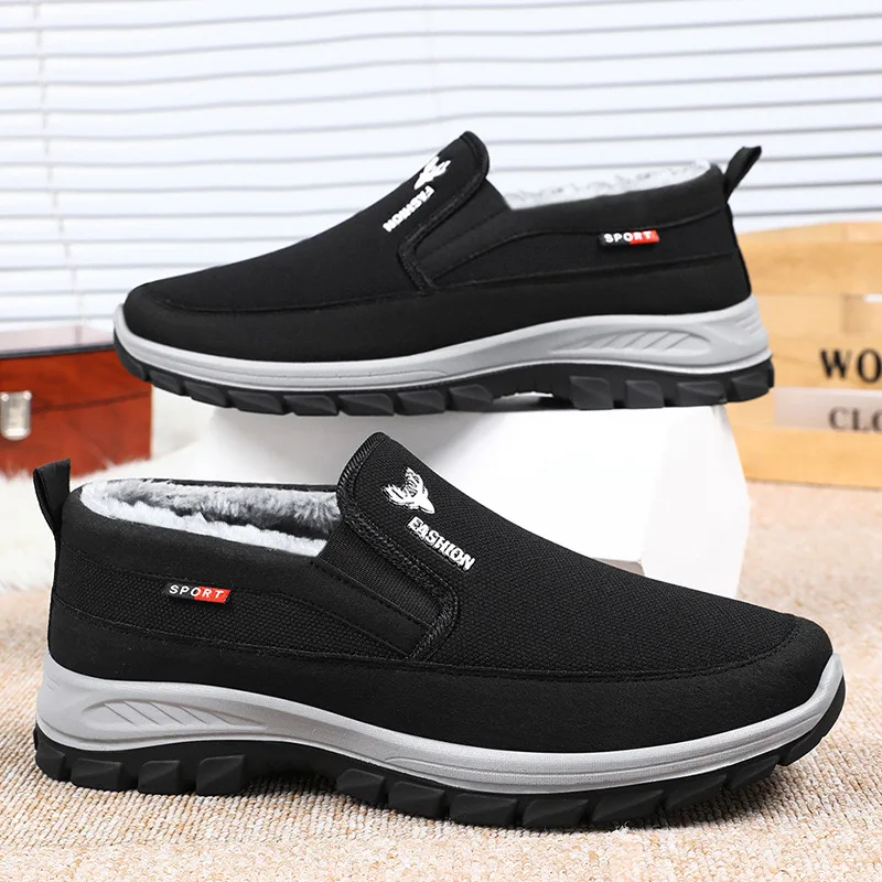 Men Tennis Shoes Warm Breathable Soft Bottom Non -Slip Casual Shoes Plus Velvet Comfort Slip-On Walking Winter Vulcanized Shoes